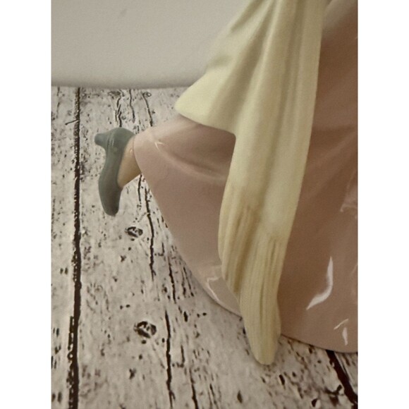 Lladro #06475 Happy Anniversary Couple Dancing - Picture 11 of 15